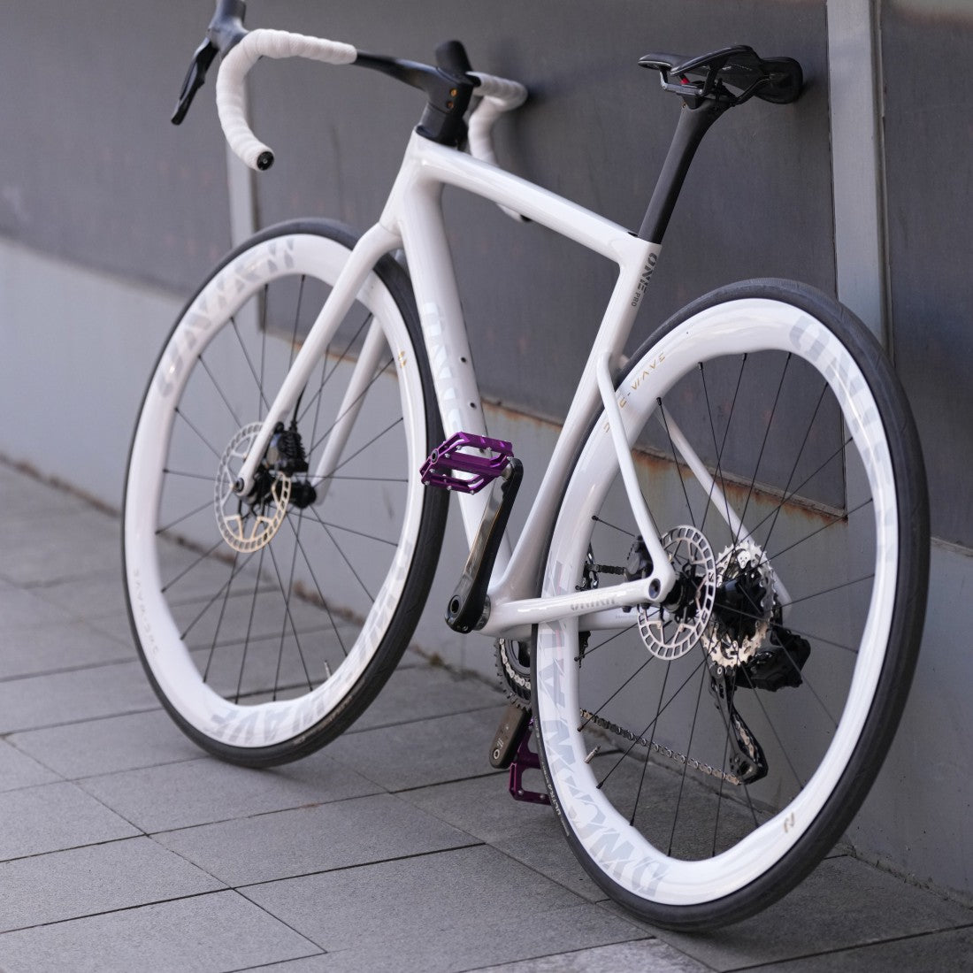 2025 ONIRII DWC-WAVE Wave Carbon Bike Wheel 700C Ultra-light Wheel Tubeless Vacuum 55mm Rim 21 Holes HG for Cycling Road Bicycle
