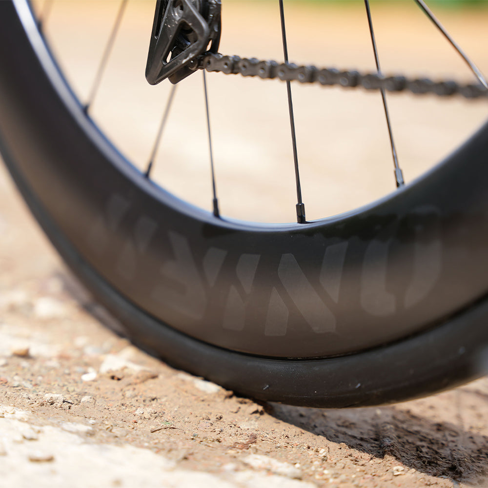ONIRII DWC EVO+ Carbon Road Wheels F21 R24 Holes HG XDR Hub Competition-grade Tubeless-ready Ultra-light wheels for Road Bikes