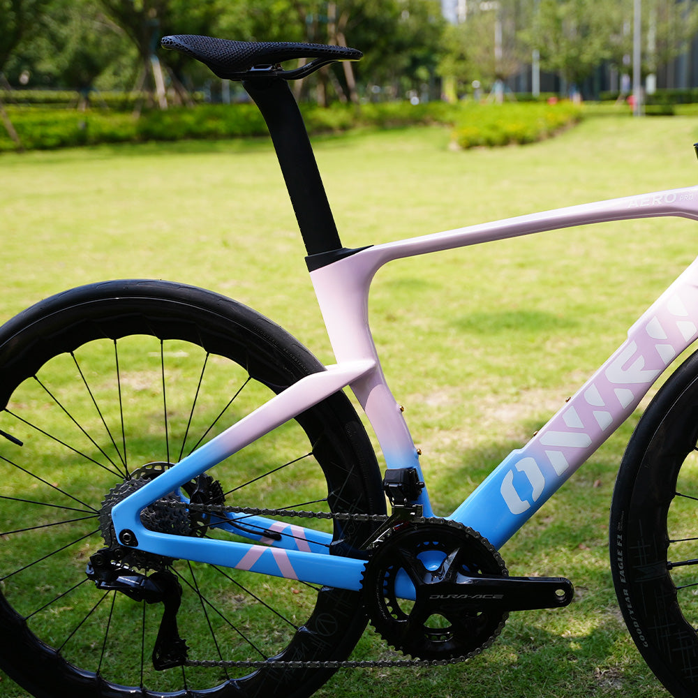 ONIRII AERO PRO+ Carbon Fiber Road Bike Frame with OD1 Head Tube, Flat-Top Design, and Fully Internal Cable Routing—Ideal for Road Racing