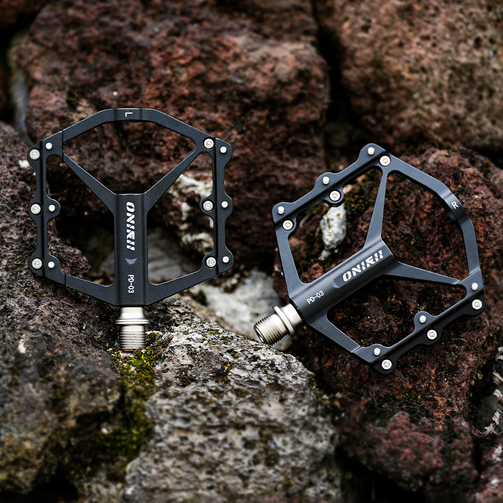 ONIRII PD-03 MTB Flat Pedal with Fitting Tool Anti-slip Nails Aluminum Bearing for XC Mountain/ Folding/Road /Fixed Gear Bike NEW