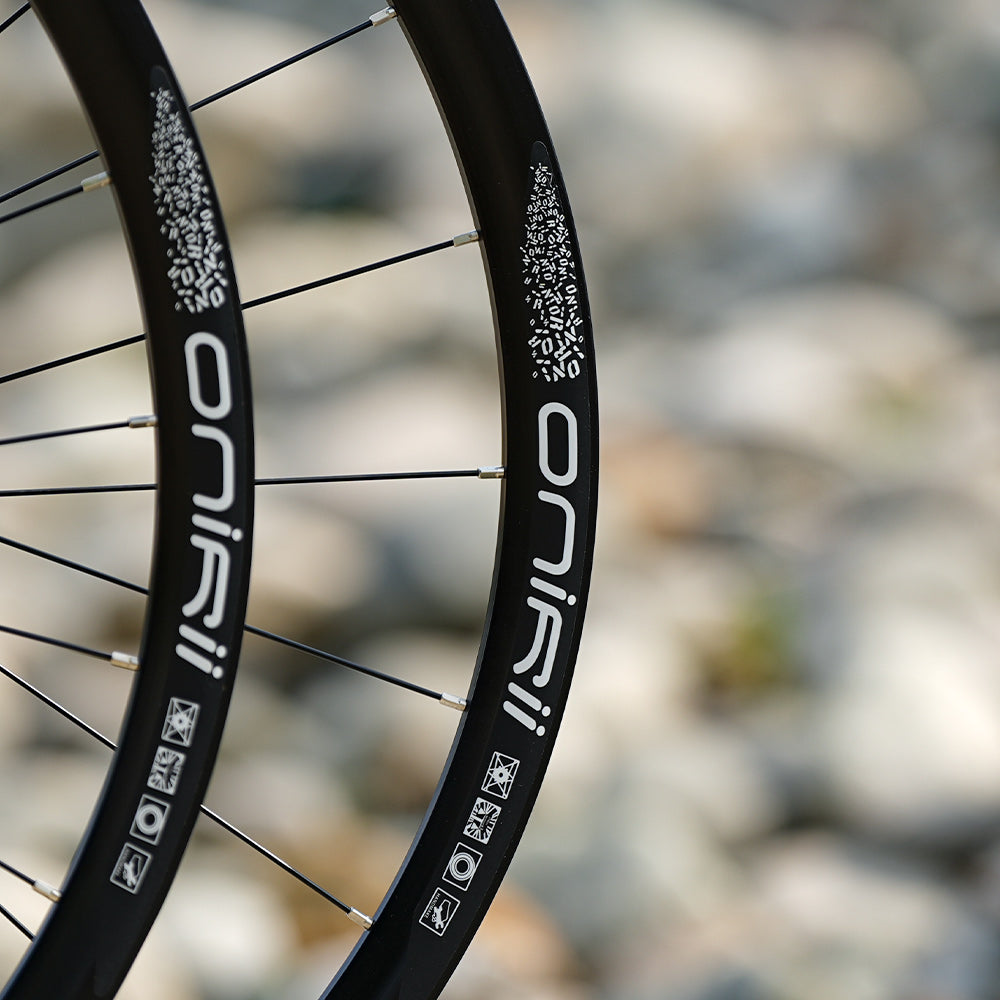 ONIRII RL Centerlock Disc Brake Bike Wheels 700C Aluminum Wheelset 12x100mm 12x142mm 24H F 24H R Support HG Cassette Body for Road Bicycle