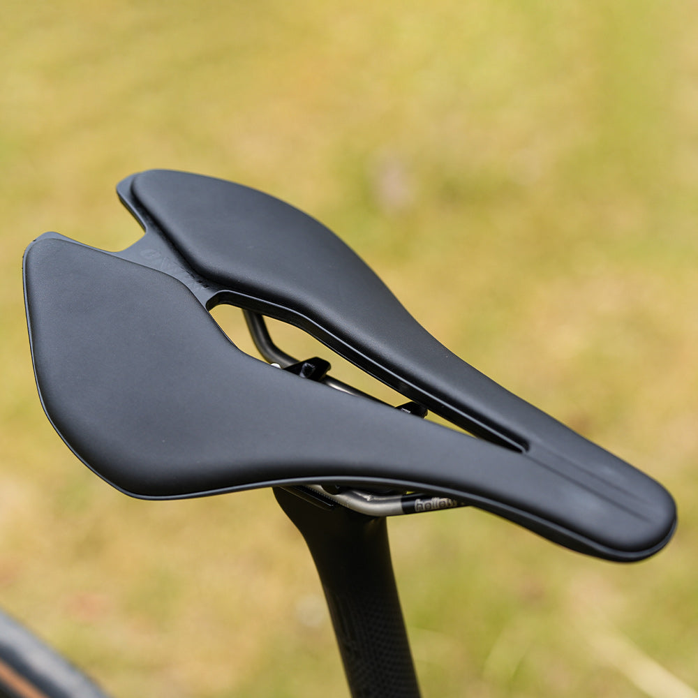 ONIRII Bicycle Saddle 142mm for MTB Road Bike 3D Printed Titanium Carbon Fiber Steel Hollow Comfortable Breathable Cycling Seat
