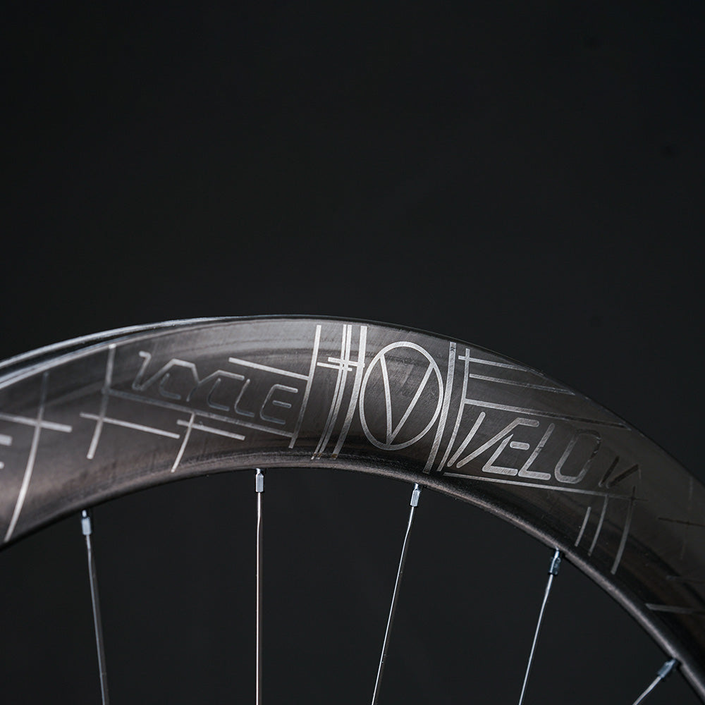 ONIRII VCYCLE VELO II Road Carbon Wheel 50 High Rim Steel Spoke Fat Rim 24 Hole Ultra Light With Hooked Edge HG for Road Bike