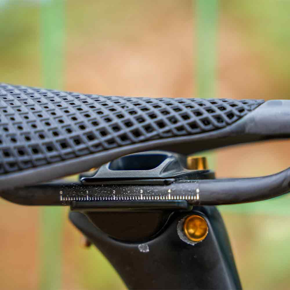 ONIRII FIVE 3D-Printed Saddle Carbon Base Rail High-Resilience Breathable Professional Saddle for Road Folding Mountain Bikes